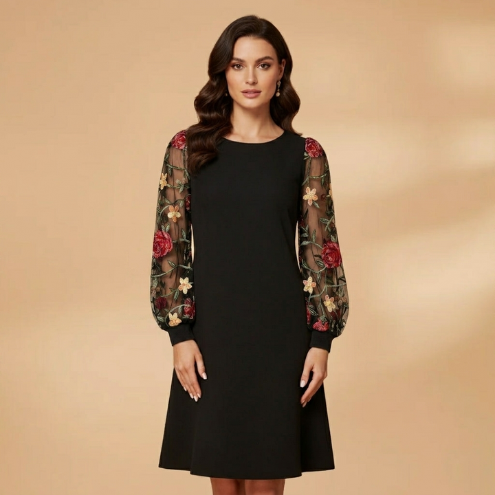 Leonor | Vestido Midi Mangas Bordadas Mulher Festa