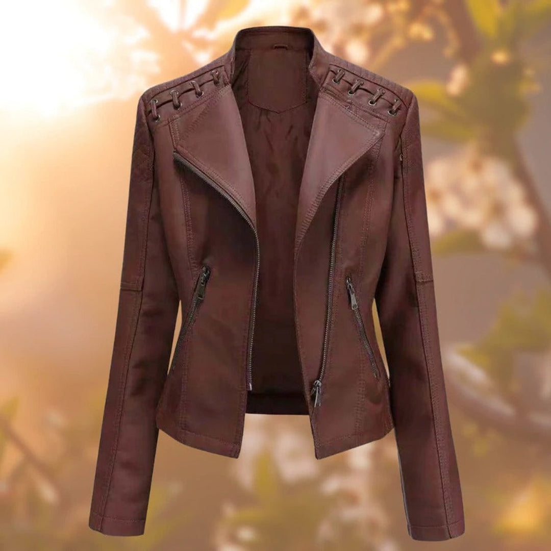 Adriana | Casaco de Couro Sintético Mulher Biker com Detalhes nos Ombros