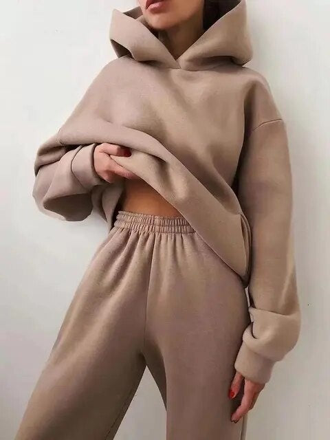 Adriana | Conjunto Hoodie e Calças de Treino Mulher Oversize