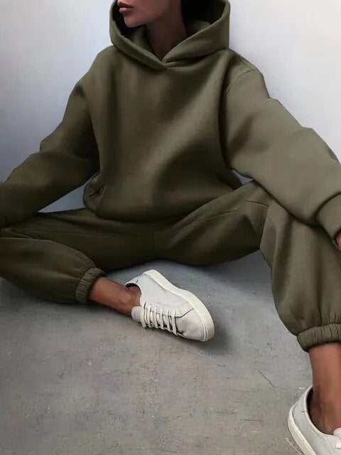 Adriana | Conjunto Hoodie e Calças de Treino Mulher Oversize