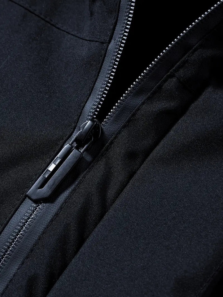 Afonso | Parka Impermeável Homem com Capuz Forro Polar
