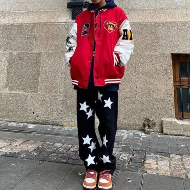 André | Varsity Jacket Homem com Patches Estilo Universitário