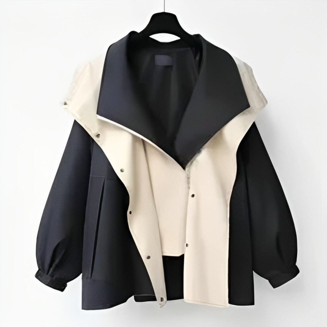 Beatriz | Gabardina Curta Impermeável Mulher Gola Dupla Oversize