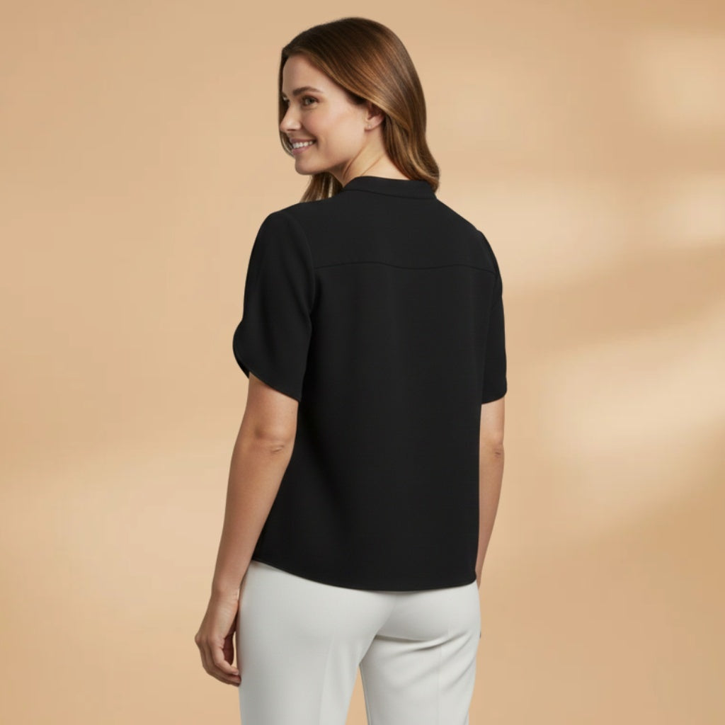 Vanessa | Blusa Polo Manga Curta Mulher Leve