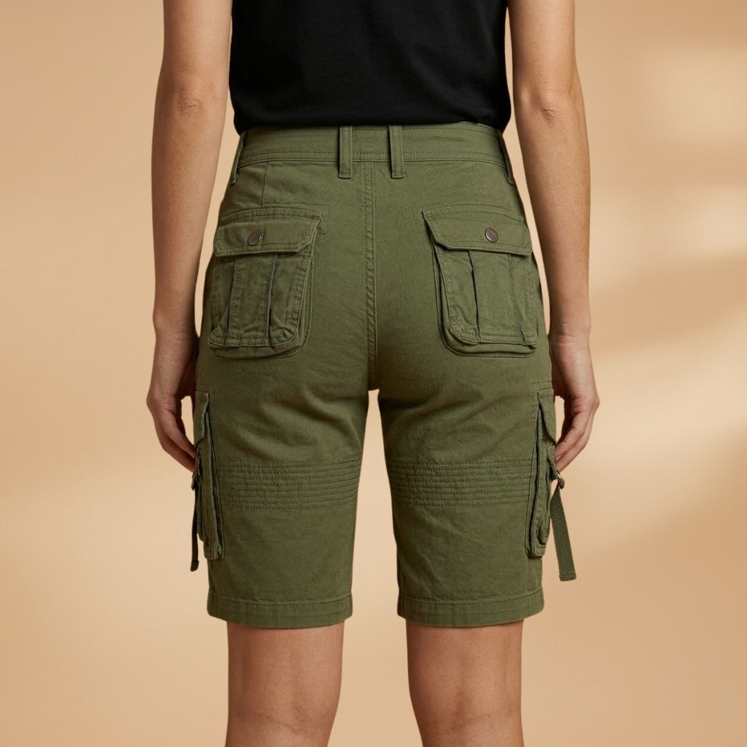 Lara | Calções Cargo Mulher Bolsos Laterais