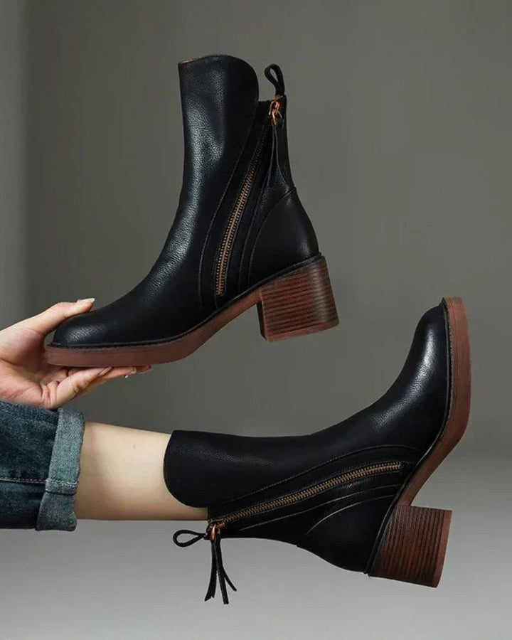 Carla | Chelsea Boots Mulher de Couro Salto Bloco