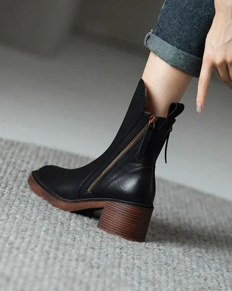 Carla | Chelsea Boots Mulher de Couro Salto Bloco
