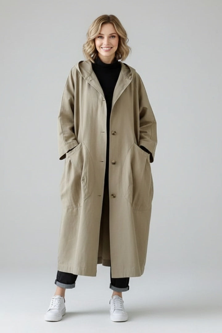 Carolina | Trench Coat Oversize Mulher com Capuz e Bolsos