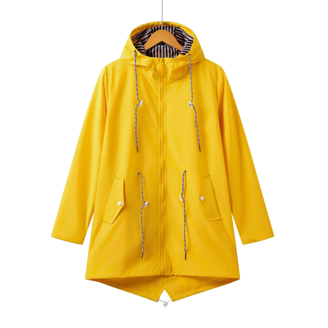 Cláudia | Capa de Chuva Impermeável Mulher com Capuz Corta Vento