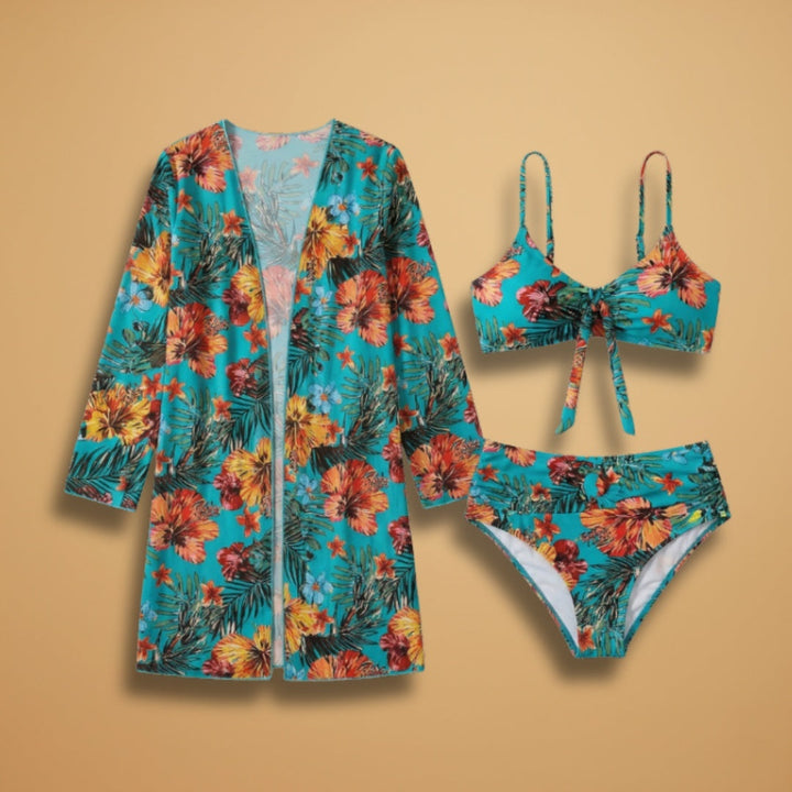 Vera | Conjunto Bikini Estampado Tropical Mulher com Kimono