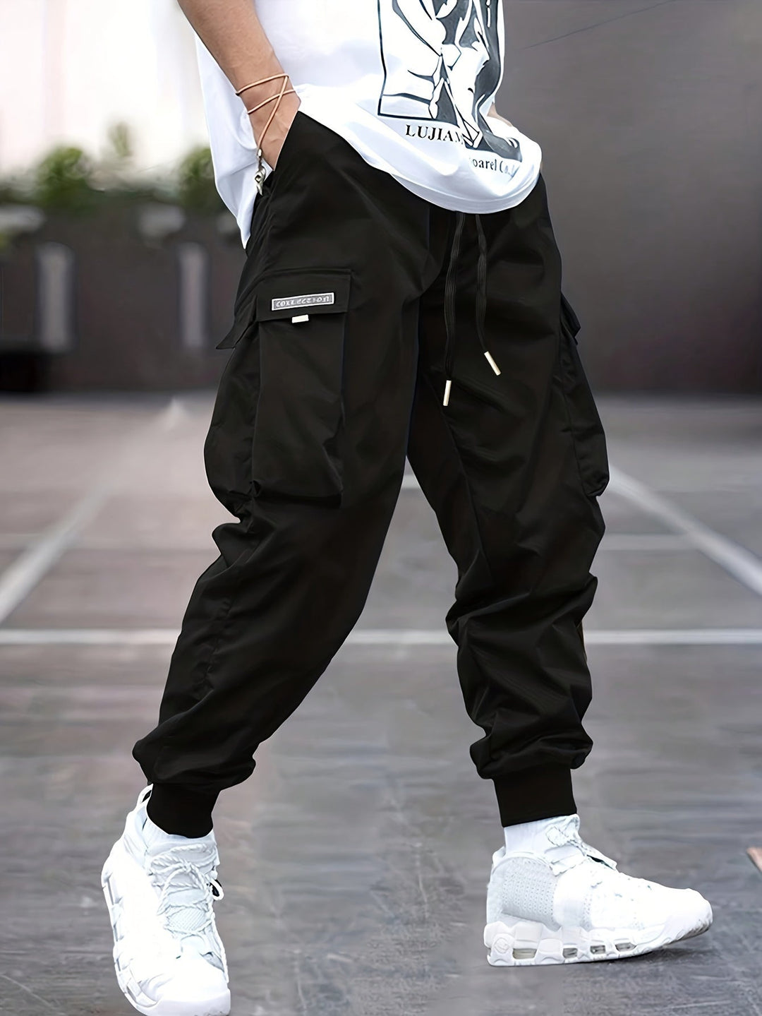 Dinis | Calças Cargo Homem Jogger com Bolsos Laterais
