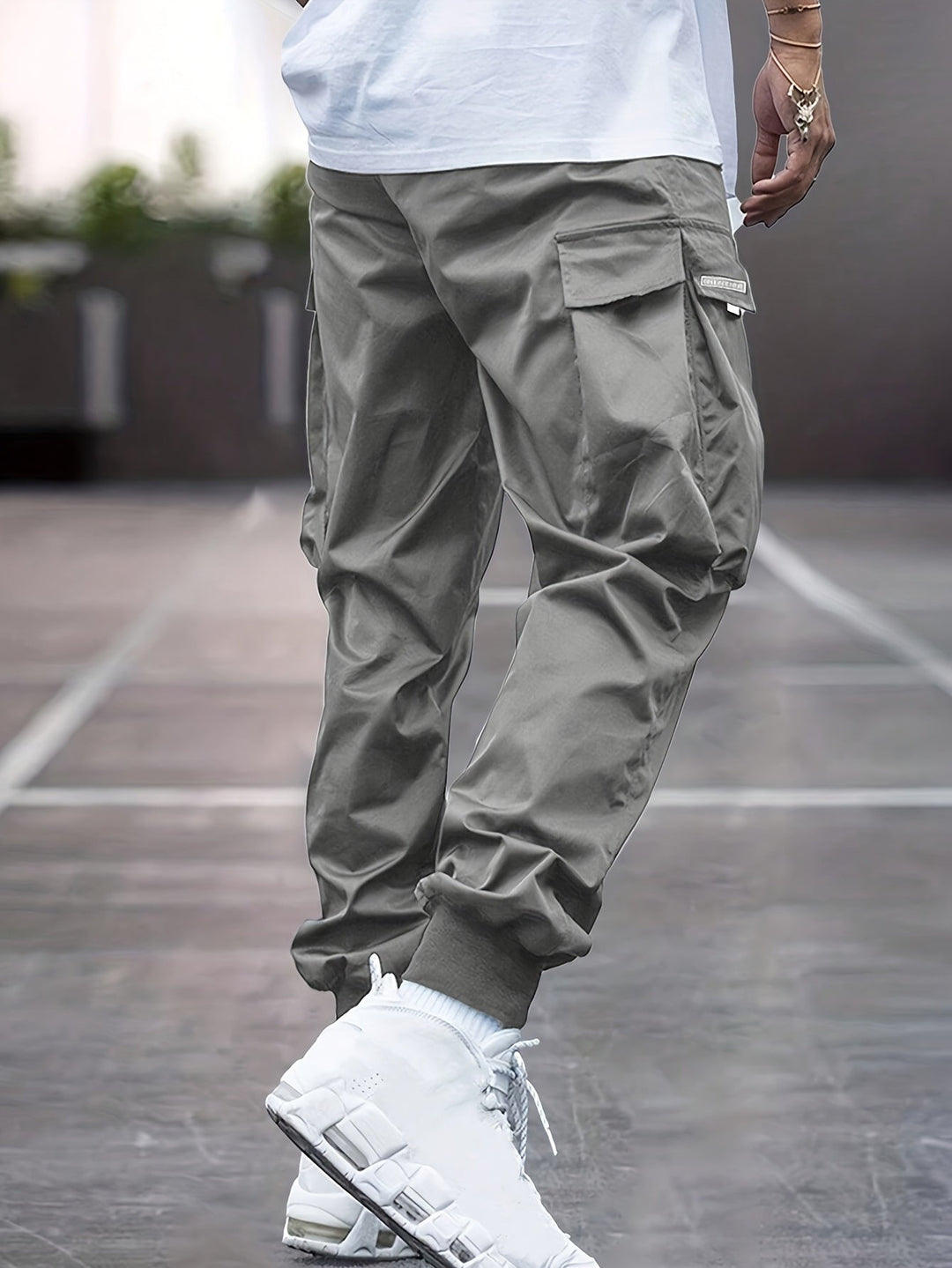 Dinis | Calças Cargo Homem Jogger com Bolsos Laterais