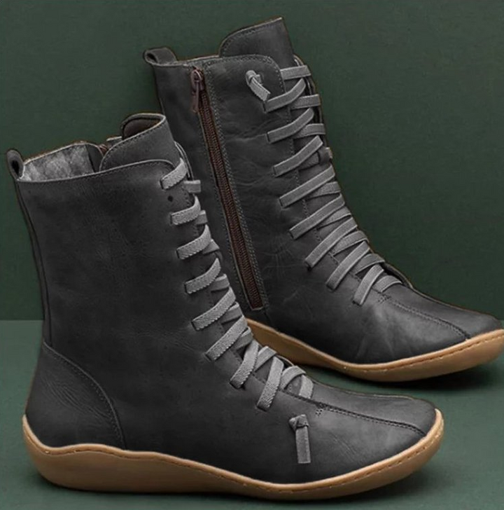 Helena | Botins Mulher de Couro com Atacadores Cano Médio