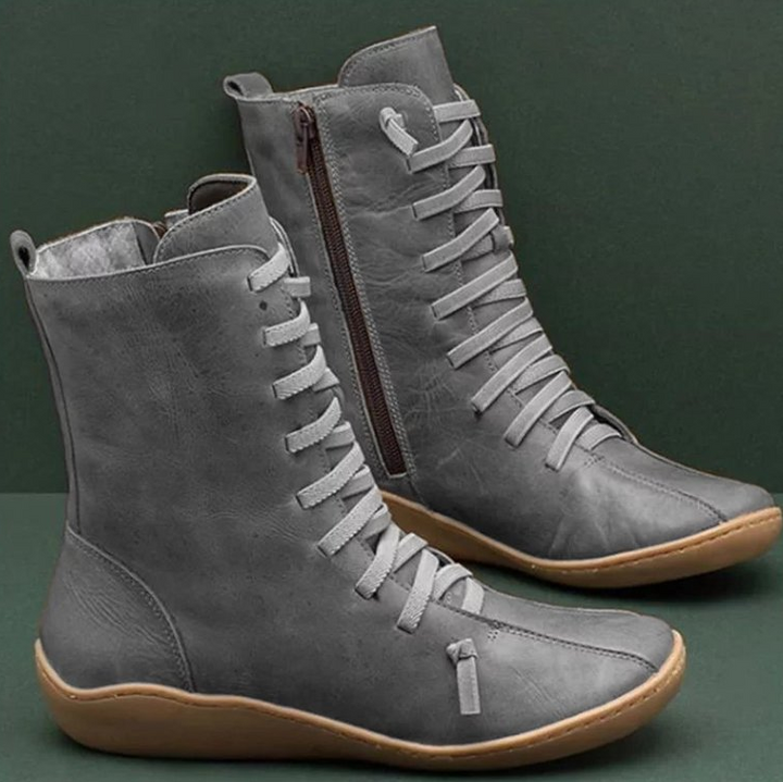 Helena | Botins Mulher de Couro com Atacadores Cano Médio