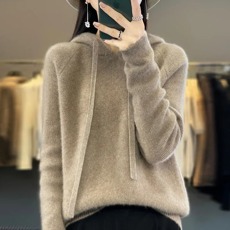 Leonor | Camisola de Malha com Capuz Mulher Lã Merino Manga Comprida
