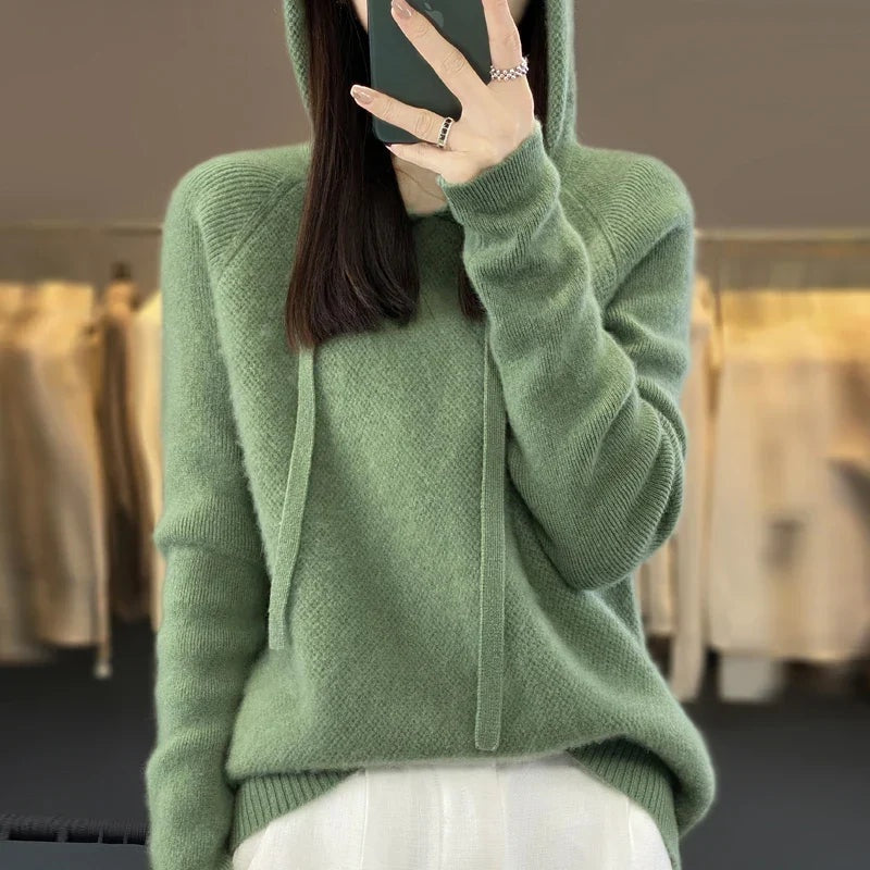 Leonor | Camisola de Malha com Capuz Mulher Lã Merino Manga Comprida