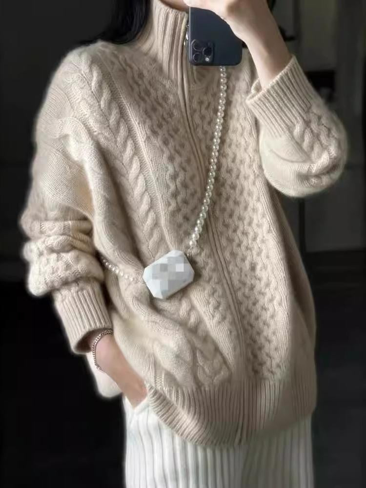 Lúcia | Casaco de Malha Cable Mulher Fecho Frontal Gola Alta