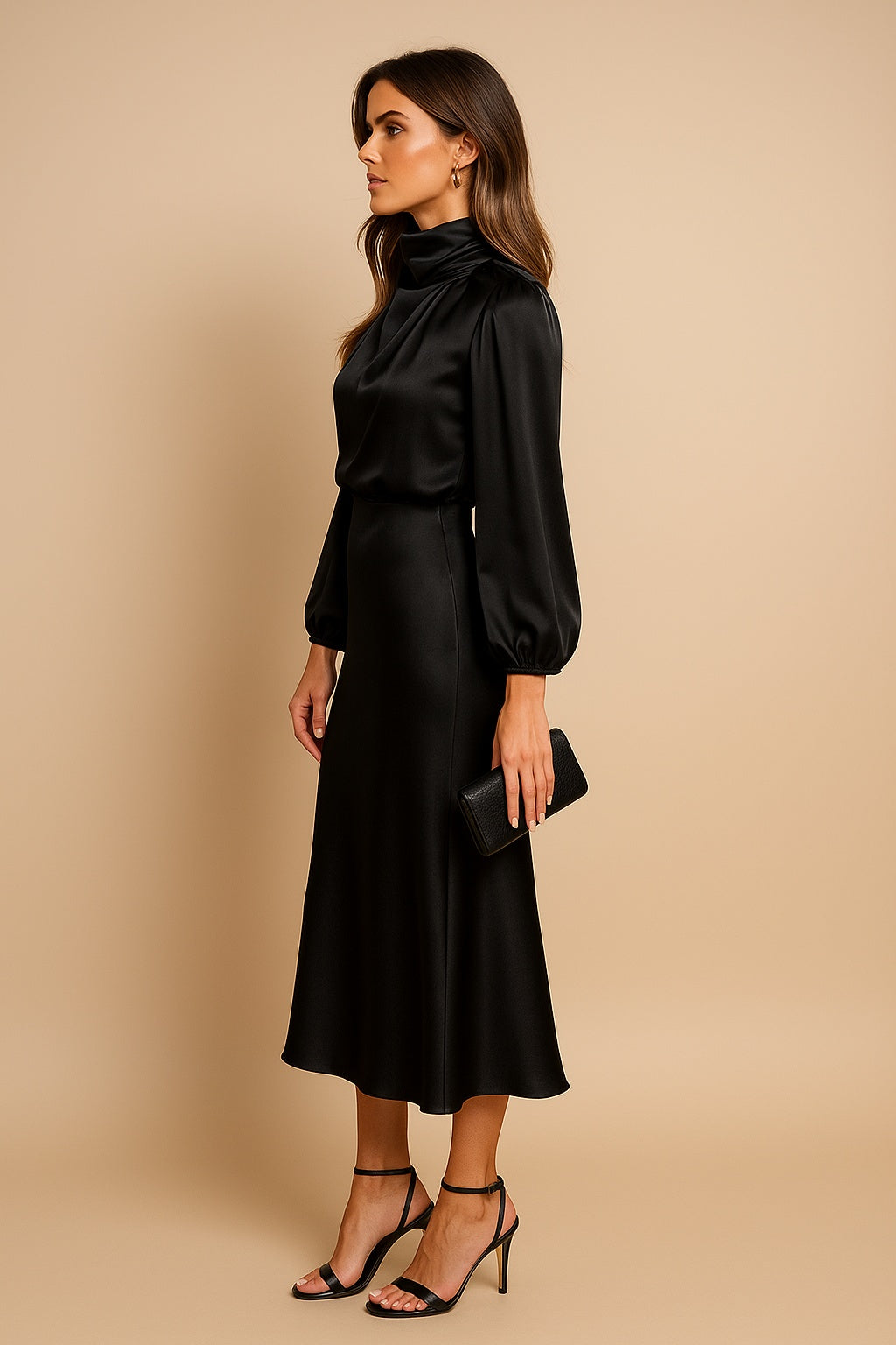 Mariana | Vestido Midi de Cetim Manga Longa Mulher Gola Alta