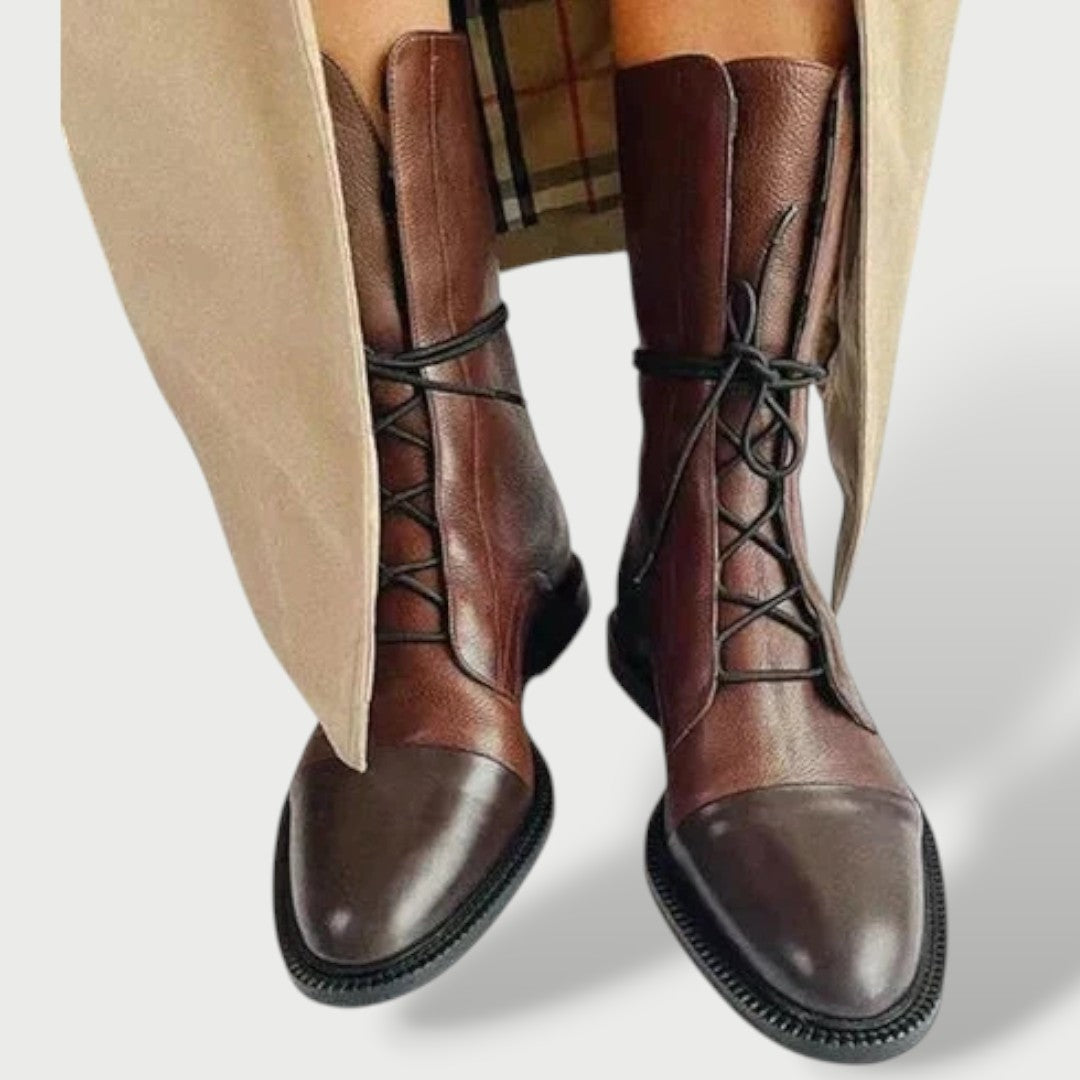 Marta | Botas Militares de Couro Mulher Cano Médio com Cordões