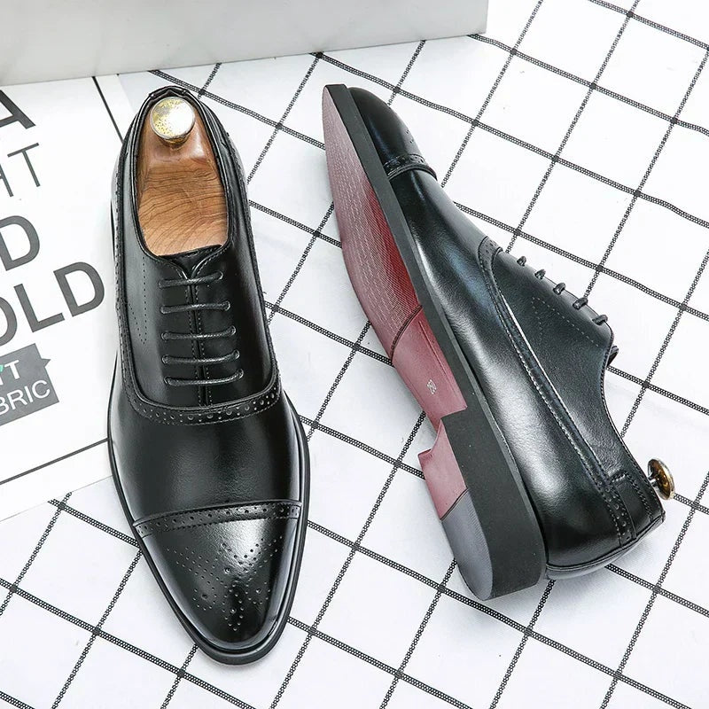 Martim | Sapatos Oxford Brogue Homem Couro Sola Distintiva
