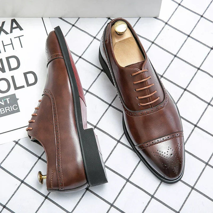 Martim | Sapatos Oxford Brogue Homem Couro Sola Distintiva