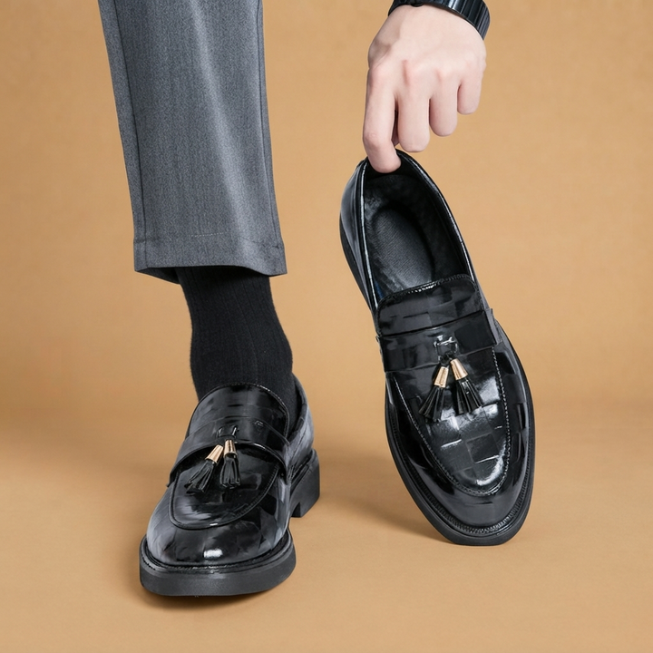 Mocassins de Couro com Borlas Homem Sola Robusta