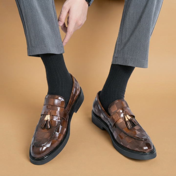 Mocassins de Couro com Borlas Homem Sola Robusta