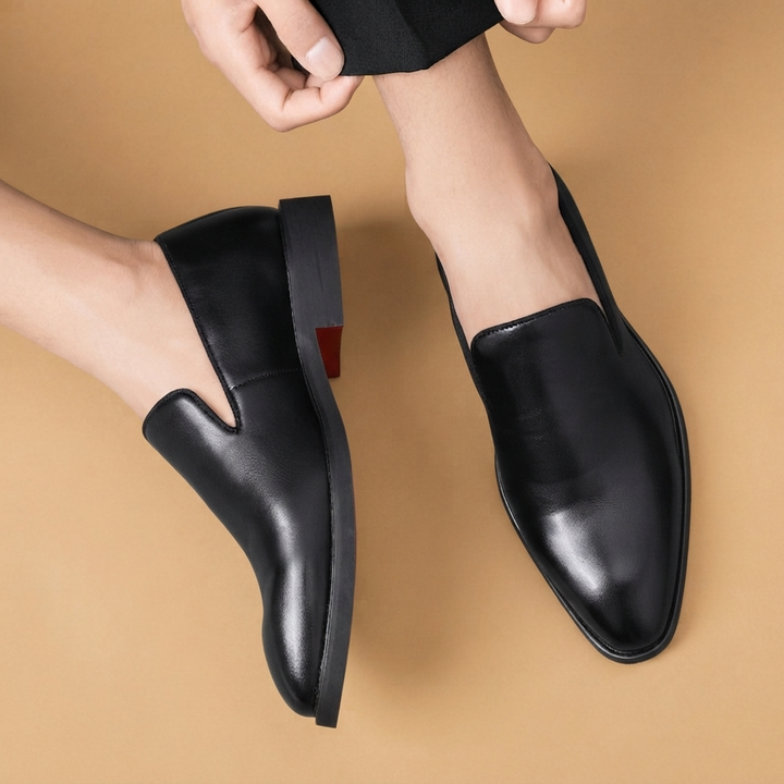 Mocassins de Couro Homem Bico Fino Slip-On