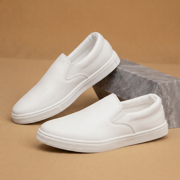 Mocassins de Couro Homem Slip-On Sola Plana