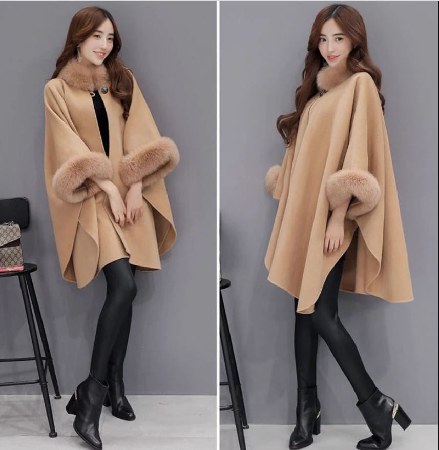 Núria | Poncho Mulher de Cashmere com Pelo
