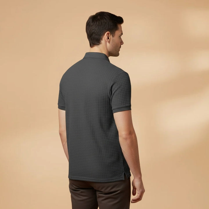 Bernardo | Polo Texturizado Manga Curta Homem Bolso