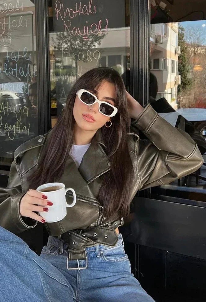 Raquel | Casaco Couro Mulher Biker Curto com Cinto