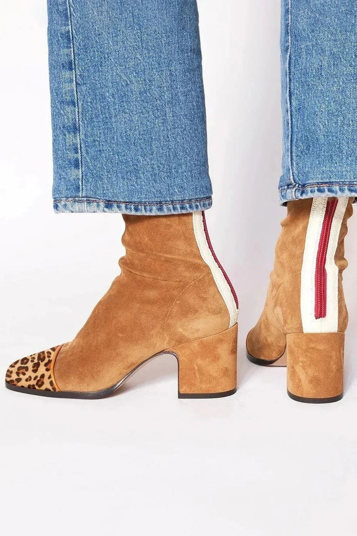Sílvia | Botins Mulher de Camurça Salto Bloco Biqueira Estampada