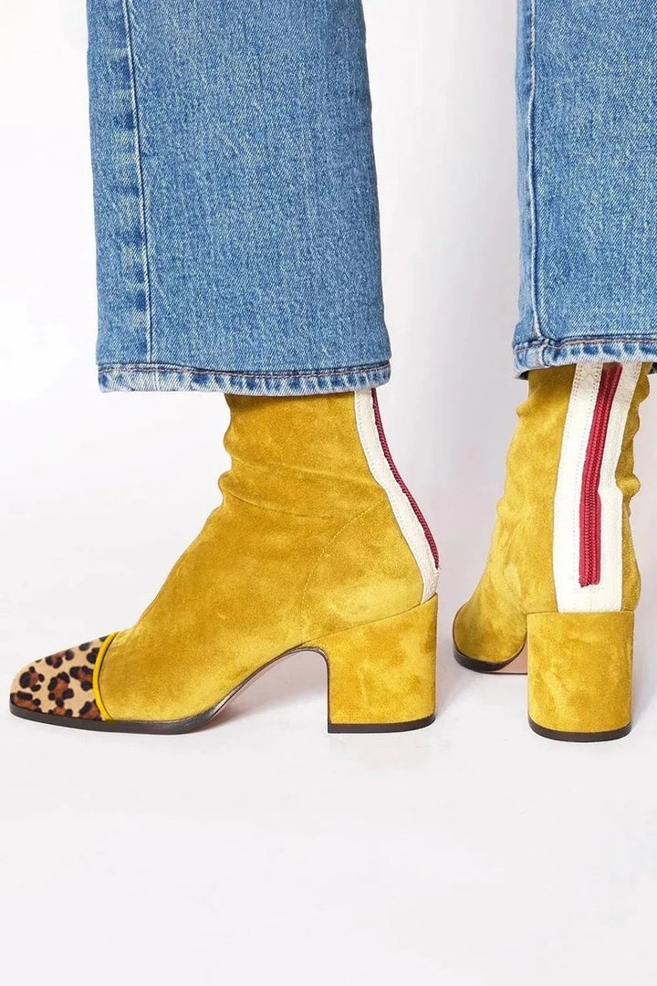 Sílvia | Botins Mulher de Camurça Salto Bloco Biqueira Estampada