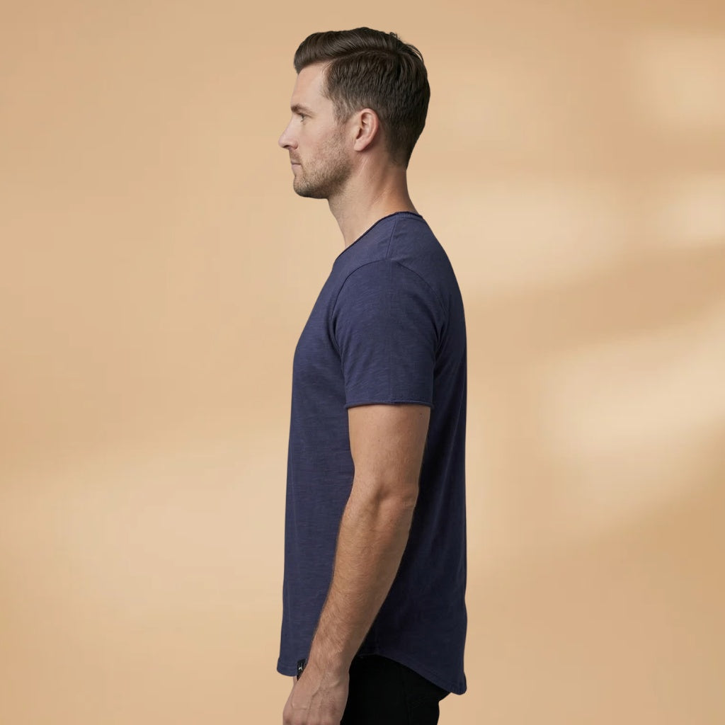 T-Shirt Básica Homem Corte Moderno