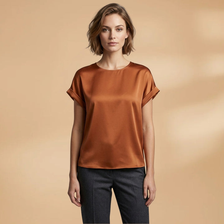 Sara | T-Shirt Básica Manga Curta Mulher Decote Redondo