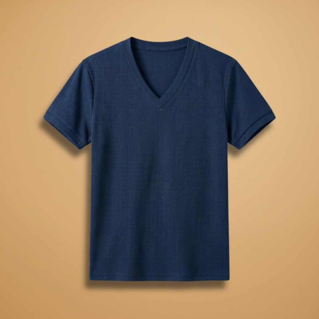 Lourenço | T-Shirt Decote V Texturizada Homem Manga Curta