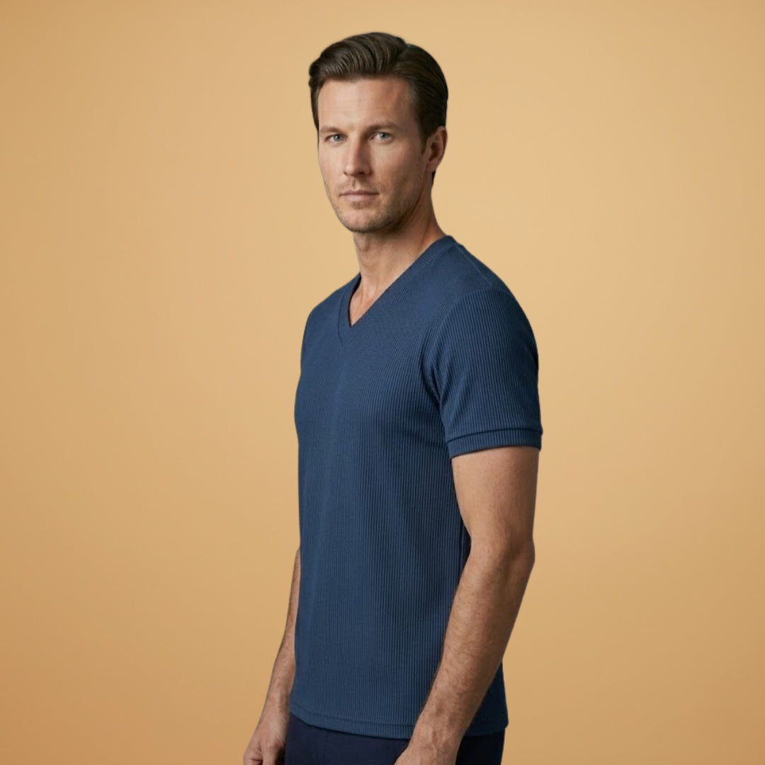 T-Shirt Decote V Texturizada Homem Manga Curta