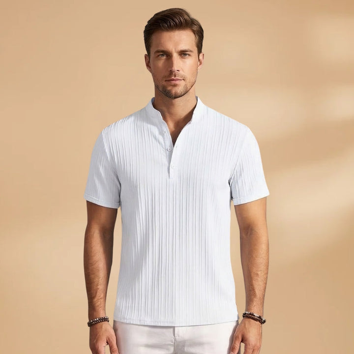 António | T-Shirt Henley Canelada Homem Manga Curta