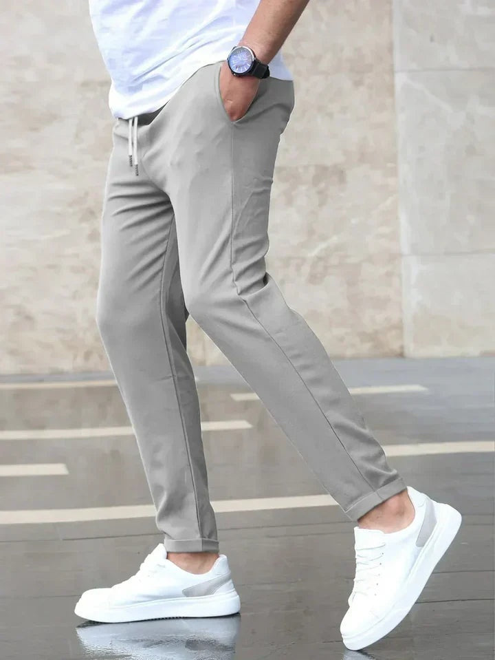 Tiago | Calças Chino Homem Slim Fit Cintura Elástica