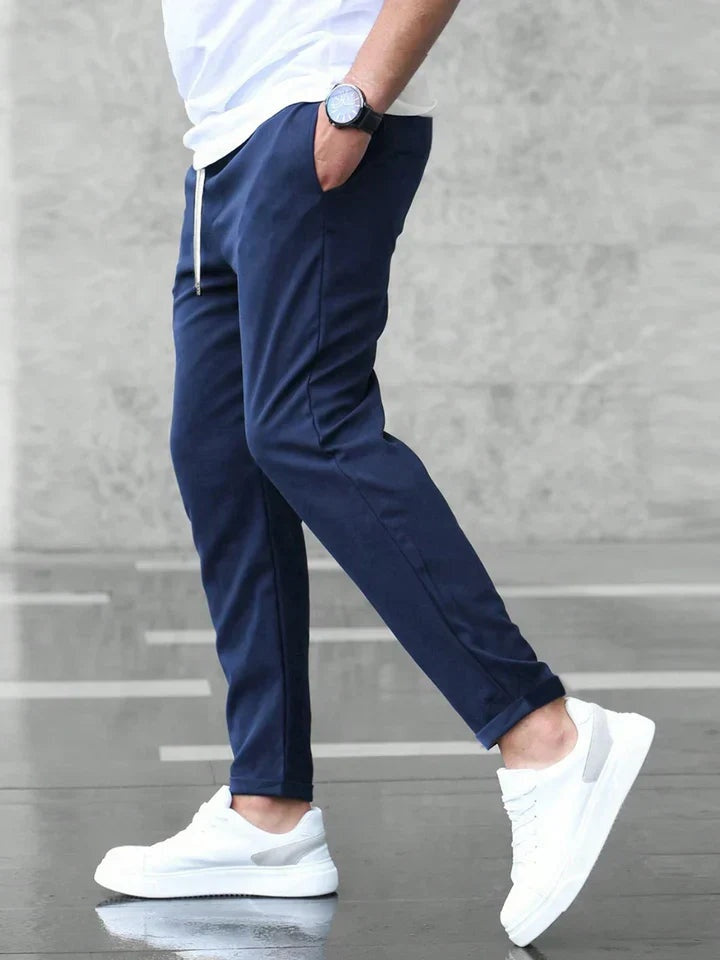 Tiago | Calças Chino Homem Slim Fit Cintura Elástica