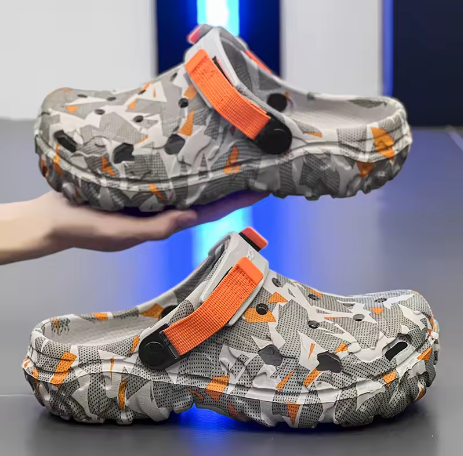 Tiago | Crocs Camuflagem Estampado Homem Correia Ajustável