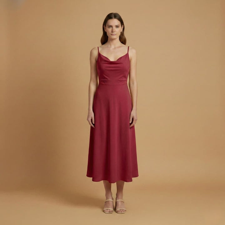 Alice | Vestido Comprido Alças Mulher Decote Quadrado