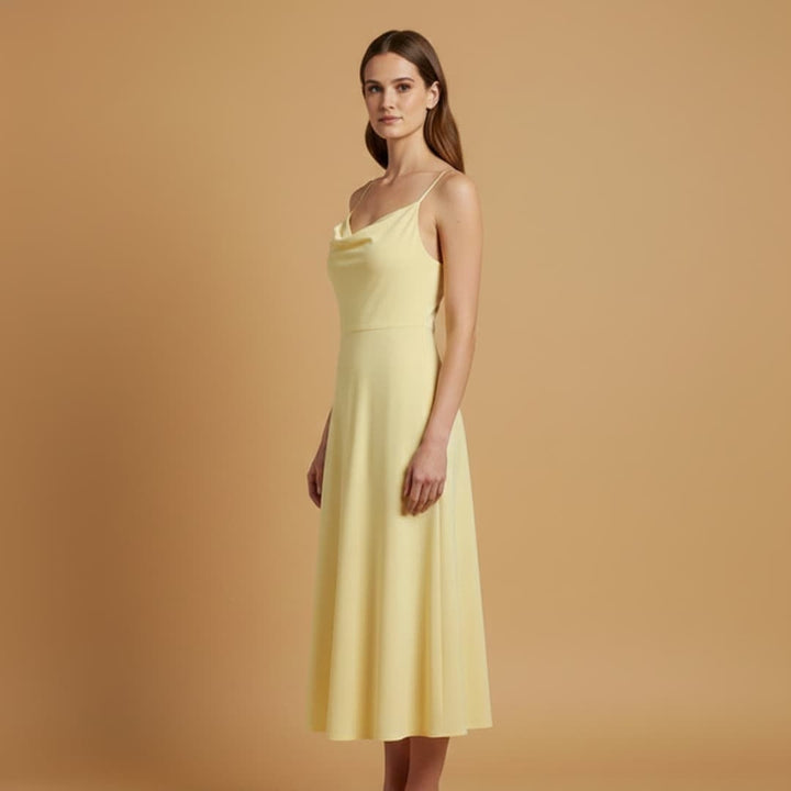 Alice | Vestido Comprido Alças Mulher Decote Quadrado
