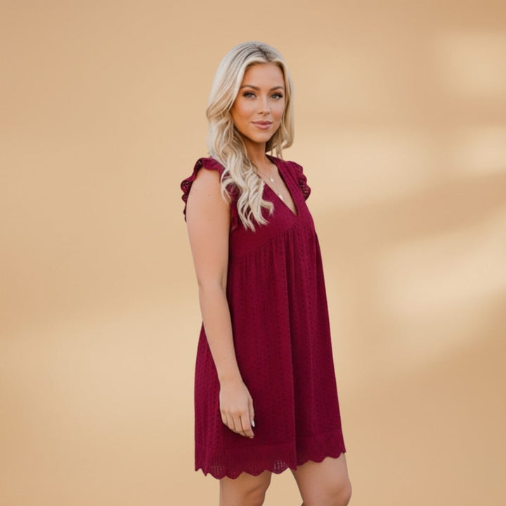 Helena | Vestido Curto Decote V Mulher Alças