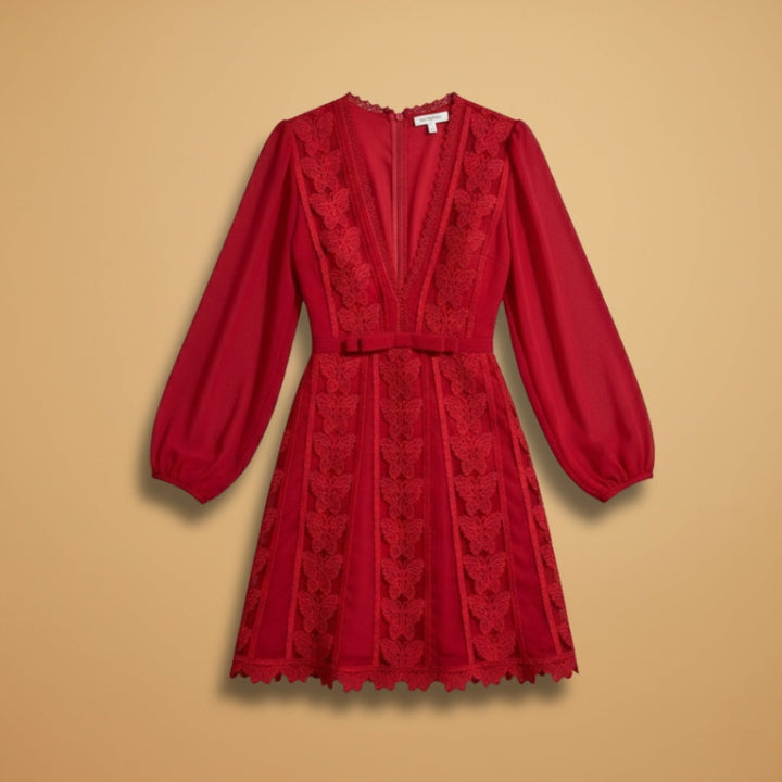 Constança | Vestido de Festa Renda Mulher Decote V