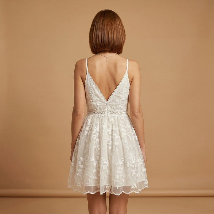 Amélia | Vestido de Noiva Simples Mulher Renda Alças