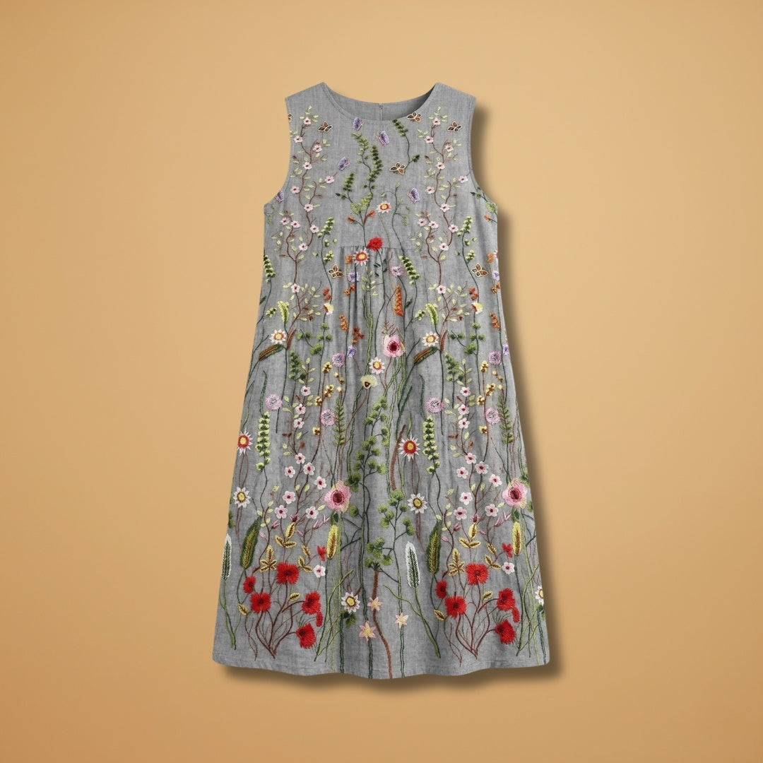 Margarida | Vestido Midi Bordado Mulher Sem Mangas