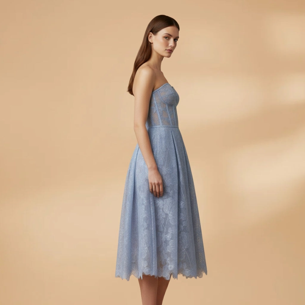 Rosa | Vestido Midi de Renda Mulher Corpete