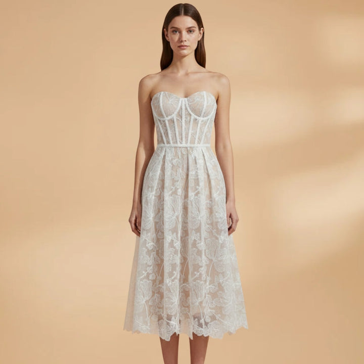 Rosa | Vestido Midi de Renda Mulher Corpete